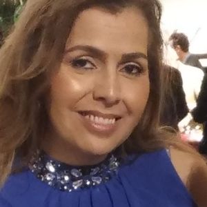 Meet your Posher, Alma